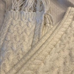 White scarf with fringes at both ends